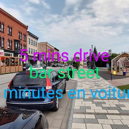 Welcome To Airbnb サン・ジャン・シュル・リシュリュー エクステリア 写真